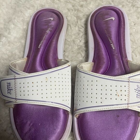 Nike Comfort Footbed Slides Sandals Flip Flops Women  white & Purple SZ11 - Picture 8 of 11